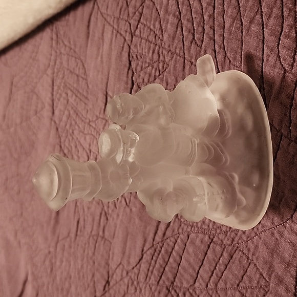 VINTAGE CHRISTMAS TEALIGHT CANDLE HOLDER - Picture 1 of 6